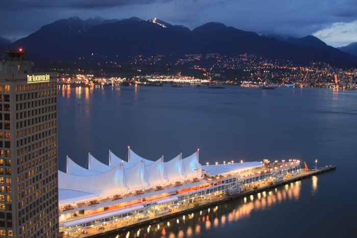 Canada Place là nhà trưng bày của Canada trong Triển lãm thế giới năm 1986.