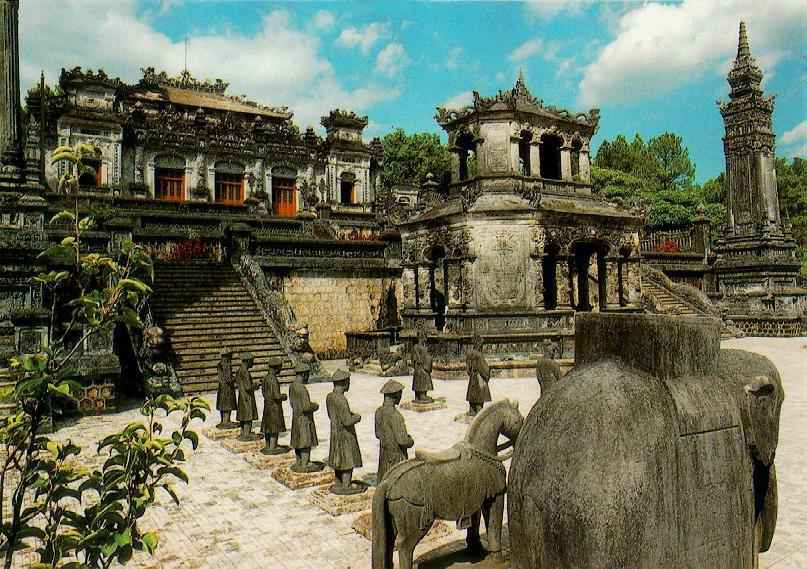 vé máy bay đi huế giá rẻ