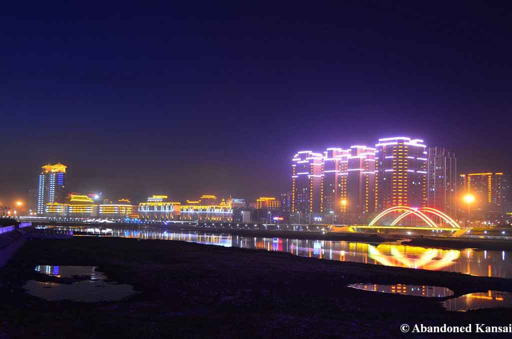 yanji-at-night-ve-may-bay-di-1024x678.jpg