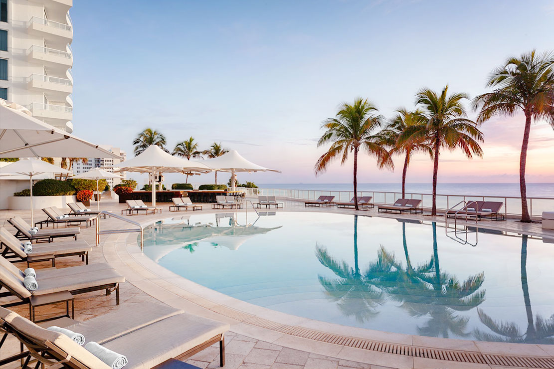 The-Ritz-Carlton-Fort-Lauderdale-vemaybay123