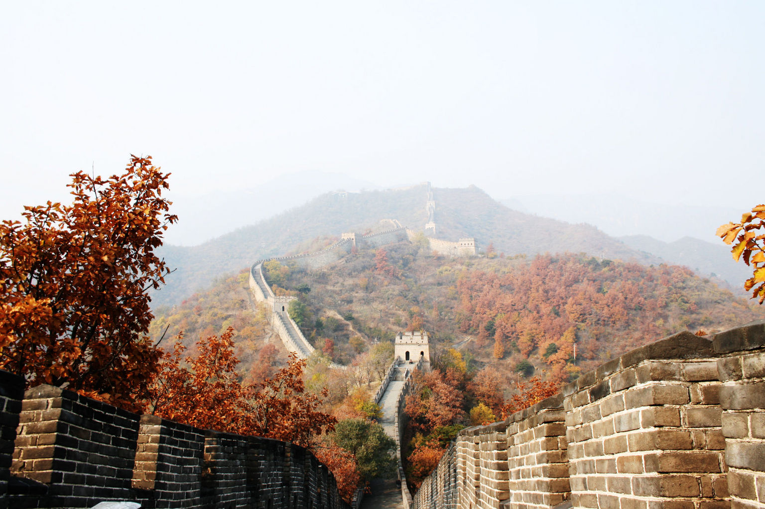 juyongguan-great-wall-autumn-vemaybay123
