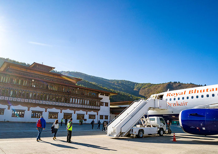 Vé máy bay đi Bhutan giá rẻ 11