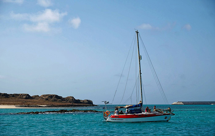 Vé máy bay giá rẻ đi Praia – Cape Verde 7
