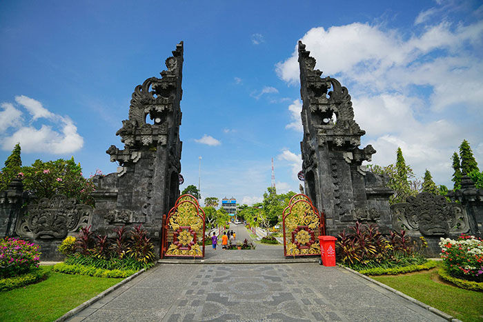 Đài kỷ niệm Bajra Sandhi Bali