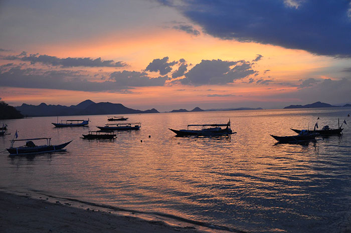 Vé máy bay giá rẻ đi Jakarta – Indonesia 27