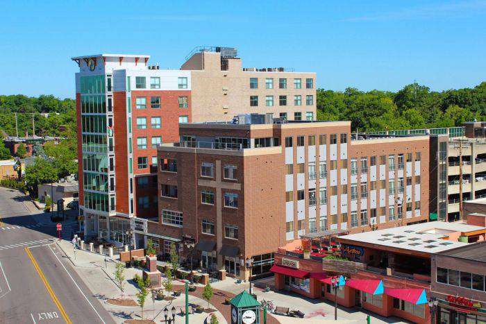 Vé máy bay giá rẻ đi Lansing – Michigan