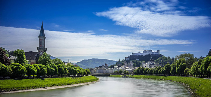 Vé máy bay giá rẻ đi Salzburg – Áo 1